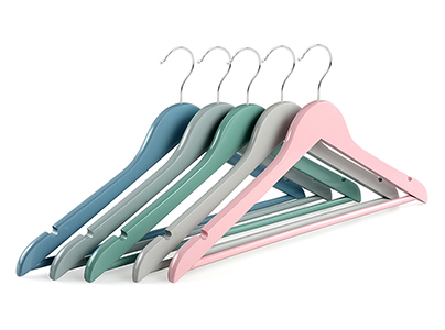 Flat Color Wooden Suit Hangers with Trouser Bar and Shoulder Notches