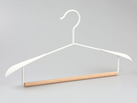 New Products White Metal Coat Jacket Hanger with Natural Wood Tube Pant Bar