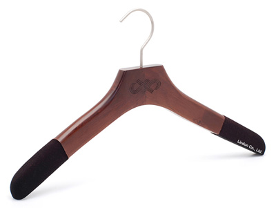 Luxury Wooden Flat Coat Hanger with Velvet Coated Shoulder