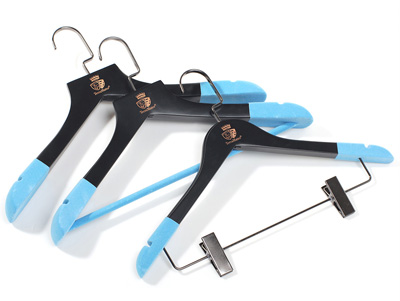 Premium Black Finish Anti-Slip Coat Hanger with Customized Logo