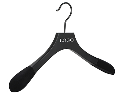Custom black jacket hanger anti-slip flocking velvet shoulder coat hanger with logo
