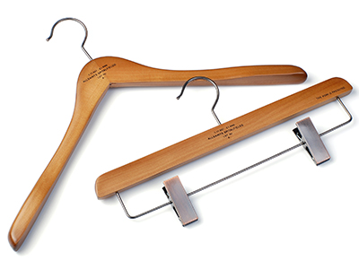 High Quality Custom Logo Wooden Hanger for Fashion Brand