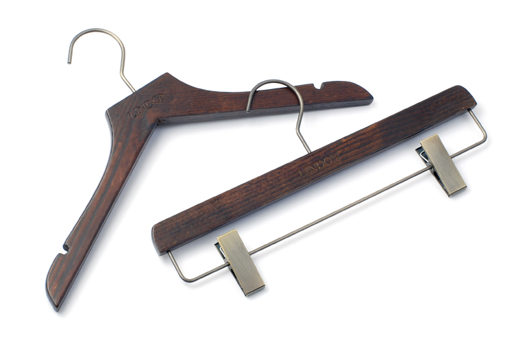  Garment usage antique wood hangers with antique brass metal accessories