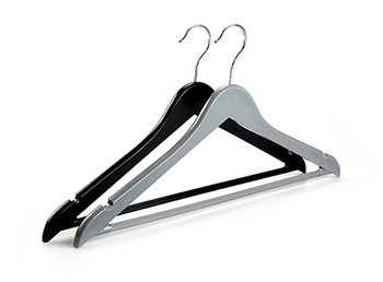  Soild Wood-like Recycled Plastic Material Suit Hangers with Non-Slip Pant Bar