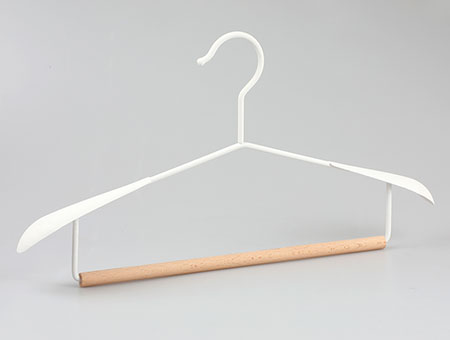  New Products White Metal Coat Jacket Hanger with Natural Wood Tube Pant Bar