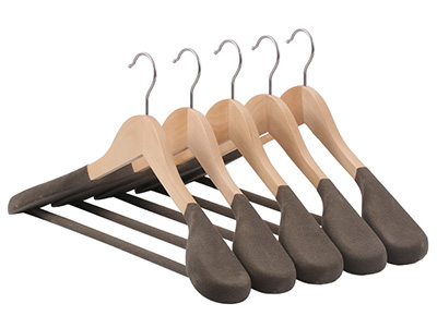  Extra Wide Shoulder Wood Coat Jacket Hangers with Velvet Shoulders