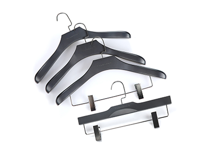  Custom Logo Wooden Coat Suit Clothes Garment Hangers