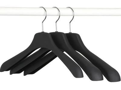 Plastic Suit Hangers OEM Extra Wide Shoulder Black Clothes Hangers