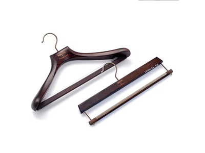  Varved LOGO Originals Dark Antique Effect Set Wood Garment Hangers